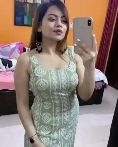 Call Girl Zira